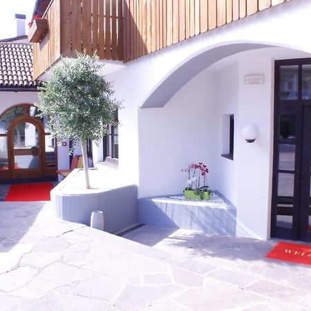 Hotel Zur Mühle Ora / Auer Exterior foto